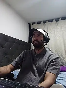 coolfriki online show from May 16, 2026, 2:10 am