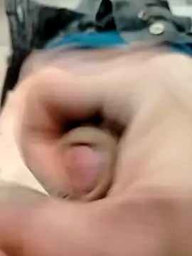 Snapshot of Damian1234da chatting on November 4, 2025, 4:05 am Damian1234da online show from November 4, 2025, 4:05 am