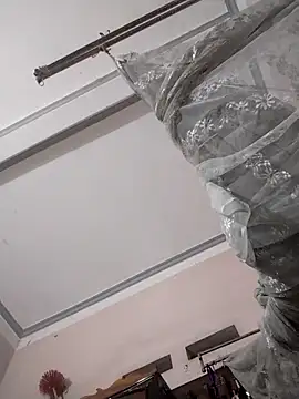 Jeassi-sica online show from December 4, 2025, 2:38 pm