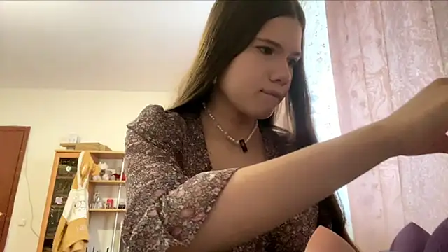 Snapshot of AlmetaBradicich chatting on October 7, 2025, 6:14 am AlmetaBradicich online show from October 7, 2025, 6:14 am