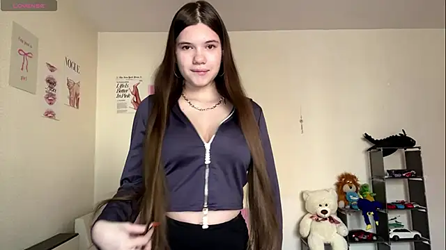 Snapshot of AlmetaBradicich chatting on November 7, 2025, 5:56 am AlmetaBradicich online show from November 7, 2025, 5:56 am