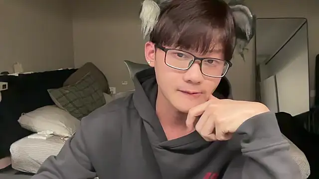 iambennet online show from February 5, 2026, 1:51 pm