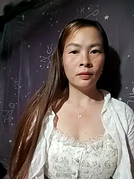 lucky774- online show from November 6, 2025, 11:42 pm