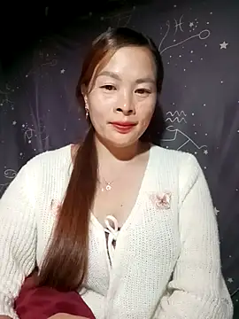 lucky774- online show from November 18, 2025, 1:36 pm