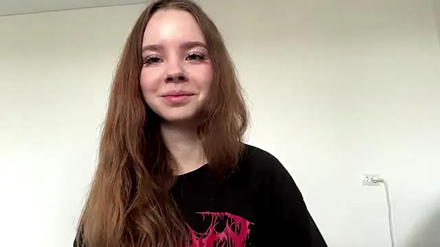 EhtelBiondi online show from October 26, 2025, 8:04 am