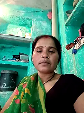 Snapshot of Nm_sanjna chatting on May 25, 2026, 2:44 am Nm sanjna online show from May 25, 2026, 2:44 am