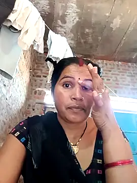 Snapshot of Nm_sanjna chatting on April 1, 2026, 4:36 am Nm sanjna online show from April 1, 2026, 4:36 am