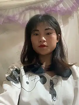 Snapshot of Mylinh- chatting on October 9, 2025, 1:55 pm Mylinh- online show from October 9, 2025, 1:55 pm