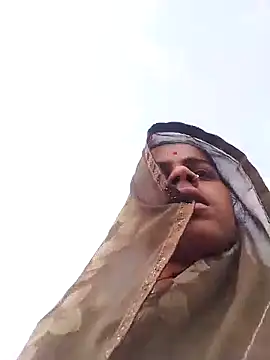 Hot eras36 online show from October 21, 2025, 10:47 am