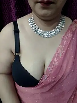 Snapshot of janvi_100 chatting on November 14, 2025, 3:10 am janvi 100 online show from November 14, 2025, 3:10 am