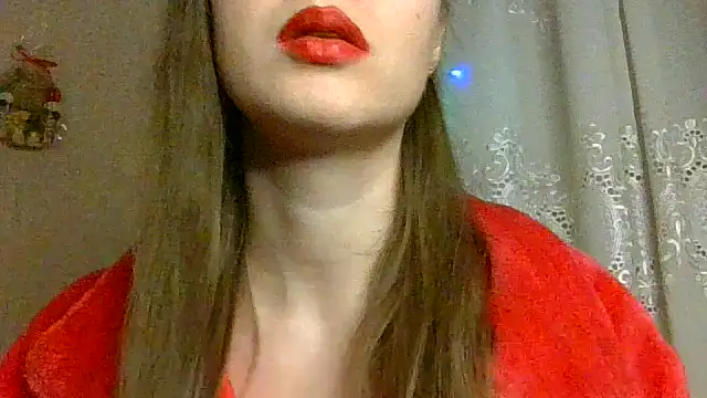 Lynirina online show from February 4, 2026, 9:21 pm