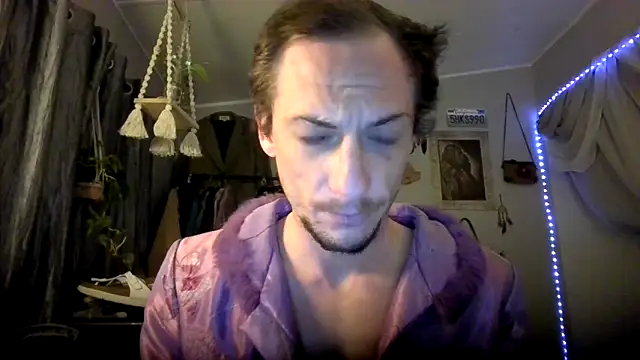 Snapshot of Dubbsssss chatting on March 11, 2026, 1:16 pm Dubbsssss online show from March 11, 2026, 1:16 pm