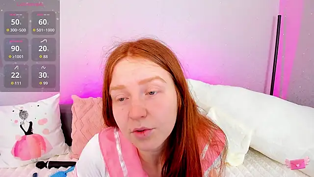 Evarey  online show from March 28, 2026, 5:52 am