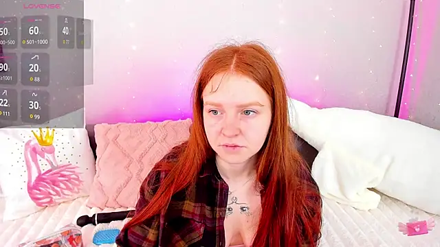 Evarey  online show from April 13, 2026, 5:00 am