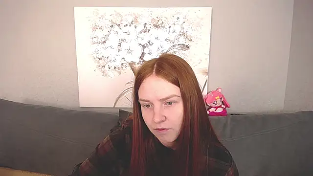 Evarey  online show from November 4, 2025, 5:44 am