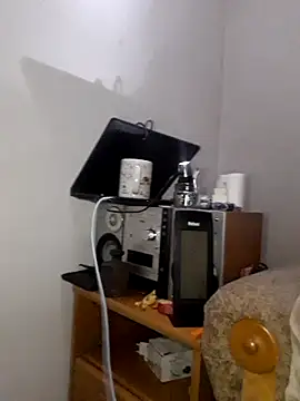 Remello1 online show from February 22, 2026, 7:37 pm