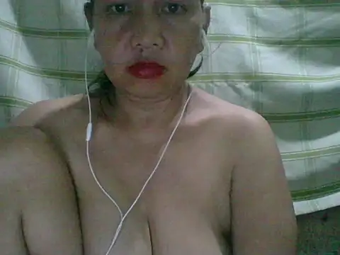 Snapshot of xxxsuckyourdick4u chatting on April 4, 2026, 2:40 am xxxsuckyourdick4u online show from April 4, 2026, 2:40 am