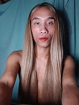 Snapshot of asian_queen31 chatting on May 14, 2026, 9:45 pm asian queen31 online show from May 14, 2026, 9:45 pm
