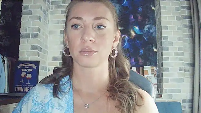 Xalirine online show from February 3, 2026, 6:13 pm