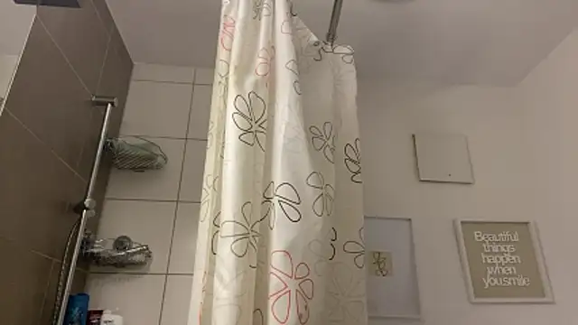 MolleDolle online show from March 21, 2026, 6:56 pm