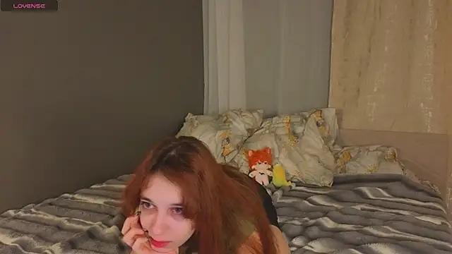 Snapshot of kitsun_ne chatting on October 20, 2025, 8:20 pm kitsun ne online show from October 20, 2025, 8:20 pm