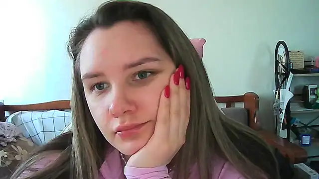 Snapshot of Caymira chatting on February 15, 2026, 5:08 am Caymira online show from February 15, 2026, 5:08 am