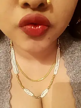 Snapshot of Beauty_Queen_Soniya chatting on January 15, 2026, 12:41 pm Beauty Queen Soniya online show from January 15, 2026, 12:41 pm