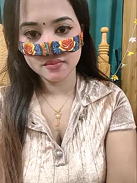 Beauty Queen Soniya online show from April 27, 2026, 3:21 pm
