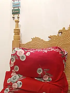 Snapshot of Beauty_Queen_Soniya chatting on January 18, 2026, 5:27 pm Beauty Queen Soniya online show from January 18, 2026, 5:27 pm