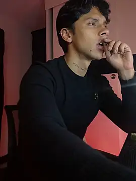 Snapshot of ErosDominant chatting on October 29, 2025, 5:39 am ErosDominant online show from October 29, 2025, 5:39 am