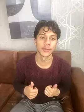 Snapshot of ErosDominant chatting on October 14, 2025, 8:53 pm ErosDominant online show from October 14, 2025, 8:53 pm