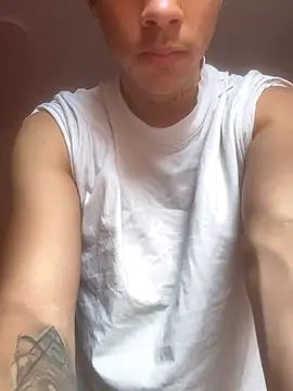 Snapshot of ErosDominant chatting on October 12, 2025, 4:41 pm ErosDominant online show from October 12, 2025, 4:41 pm