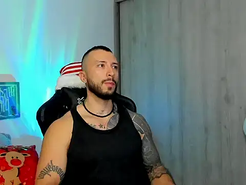 Dave-Max01 online show from December 4, 2025, 10:03 am