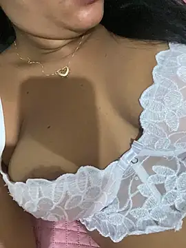 Snapshot of Brunamorenago chatting on May 5, 2026, 1:47 pm Brunamorenago online show from May 5, 2026, 1:47 pm