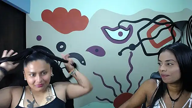 Snapshot of AlexaMonroe chatting on October 9, 2025, 7:58 pm AlexaMonroe online show from October 9, 2025, 7:58 pm