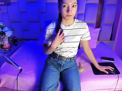 Snapshot of Gisell_Squirt_ chatting on November 15, 2025, 12:31 pm Gisell Squirt online show from November 15, 2025, 12:31 pm