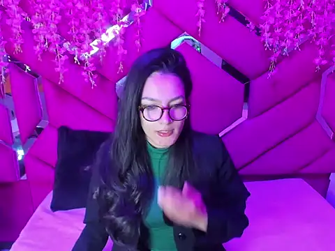 Snapshot of Gisell_Squirt_ chatting on October 21, 2025, 11:53 am Gisell Squirt online show from October 21, 2025, 11:53 am