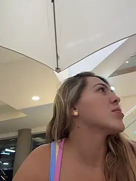 Snapshot of camila_vanucci- chatting on March 25, 2026, 2:49 pm camila vanucci- online show from March 25, 2026, 2:49 pm