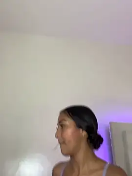 Snapshot of Luna_star3 chatting on October 24, 2025, 7:02 pm Luna star3 online show from October 24, 2025, 7:02 pm