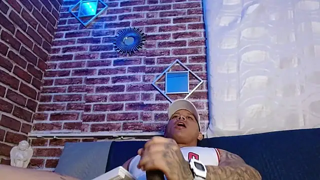 jordan bigcock  online show from May 11, 2026, 12:01 am