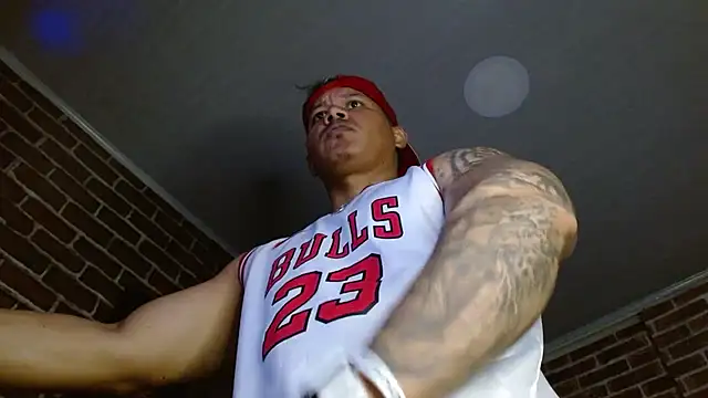 jordan bigcock  online show from June 19, 2026, 1:44 am