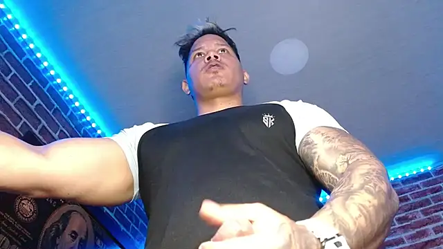 jordan bigcock  online show from May 17, 2026, 1:38 am