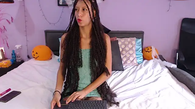 Snapshot of Jiwoo_Dodoy_ chatting on November 3, 2025, 2:09 pm Jiwoo Dodoy online show from November 3, 2025, 2:09 pm