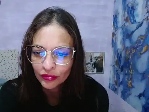 Snapshot of cerecita_anna chatting on February 11, 2026, 12:10 am cerecita anna online show from February 11, 2026, 12:10 am