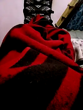 Snapshot of latarak321 chatting on March 14, 2026, 8:48 pm latarak321 online show from March 14, 2026, 8:48 pm