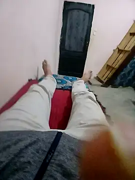 Snapshot of latarak321 chatting on March 8, 2026, 10:46 pm latarak321 online show from March 8, 2026, 10:46 pm