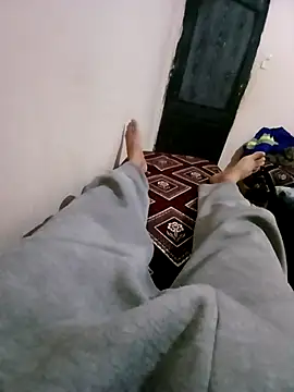 Snapshot of latarak321 chatting on February 26, 2026, 10:10 pm latarak321 online show from February 26, 2026, 10:10 pm