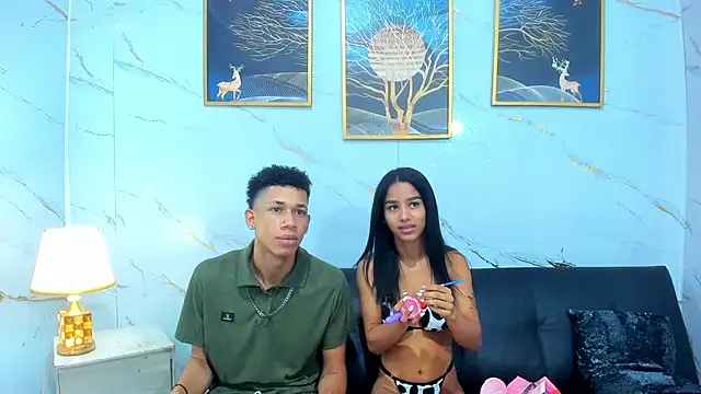 Little nicoll online show from April 28, 2026, 2:21 am