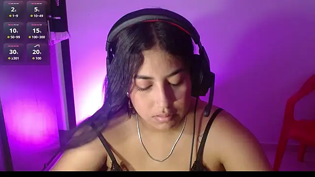 mariam ferrer online show from November 13, 2025, 5:00 am