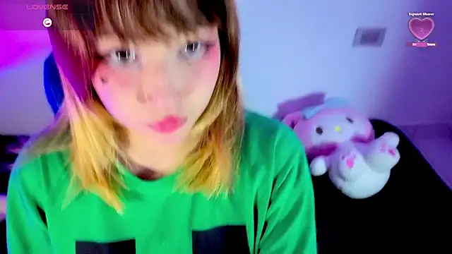 EmuOtori online show from April 15, 2026, 2:32 pm